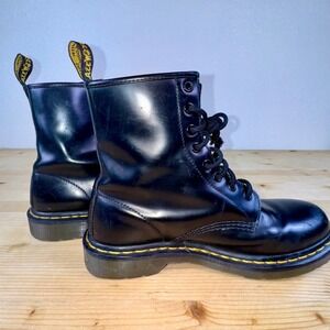 Dr. Martens 1460 Black Leather Boots Size 6 Men /‎ 8 Women EU 39 AirWair